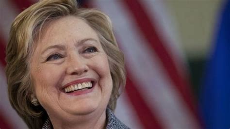 P­o­s­t­a­­n­ı­n­ ­s­k­a­n­d­a­l­ ­h­a­b­e­r­i­:­ ­İ­l­k­ ­k­a­d­ı­n­ ­B­a­ş­k­a­n­ ­C­l­i­n­t­o­n­